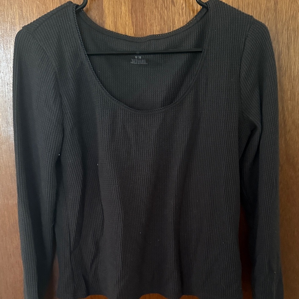 Charcoal Scalloped Trim Ribbed Long Sleeve Top